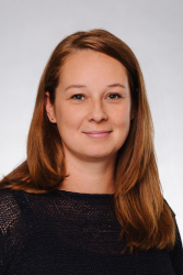 ZOFIA FLUDER - Dyrektor, Członek Rady Zarządzającej